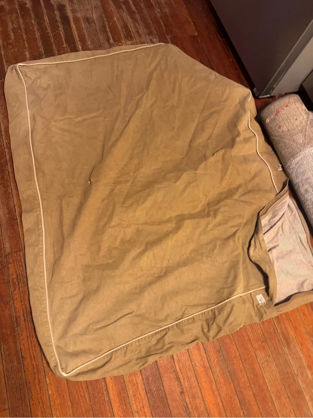 The L.L.Bean tan canvas and denim pet Cover heavy-duty, cotton-blend size XL